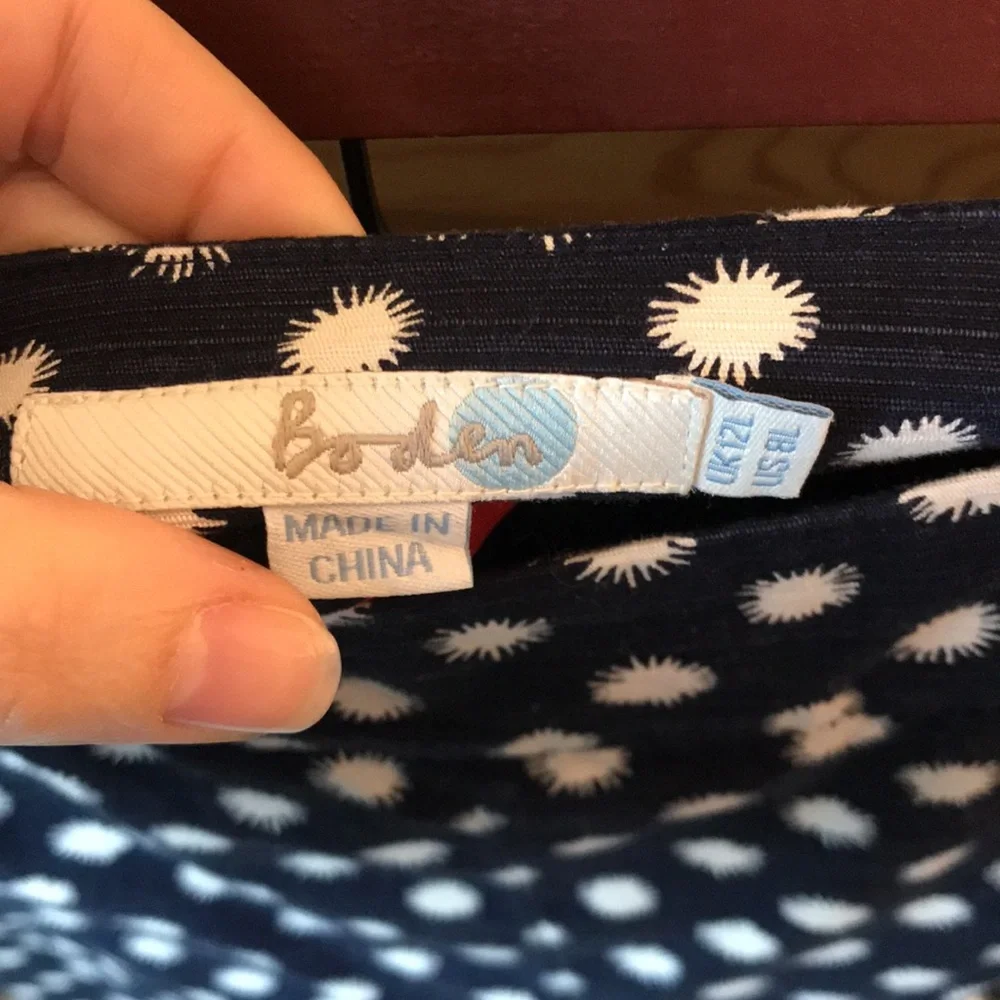 Boden Box Pleat A-Line Starburst Star Print Skirt Navy and White Size 8 Long